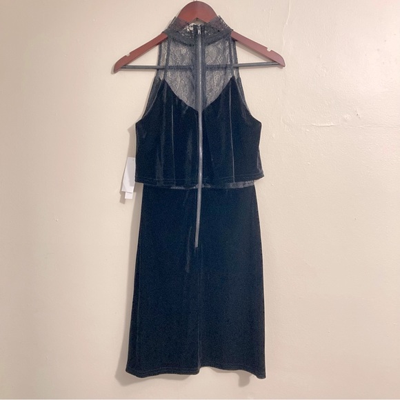 Lord & Taylor Velvet and Lace Dress NWT - Picture 2 of 8